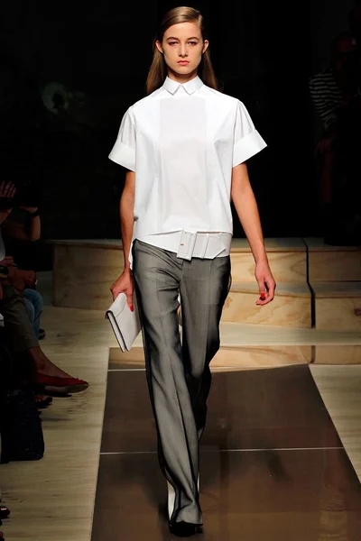 Look 23
